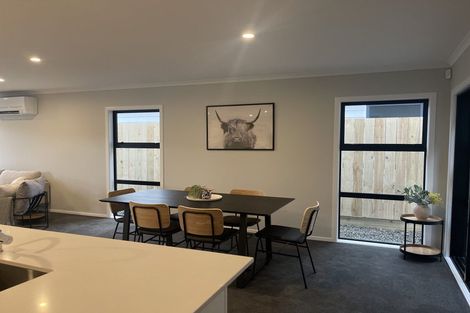 Photo of property in 21 Te Ara O Roimata, Wainuiomata, Lower Hutt, 5014