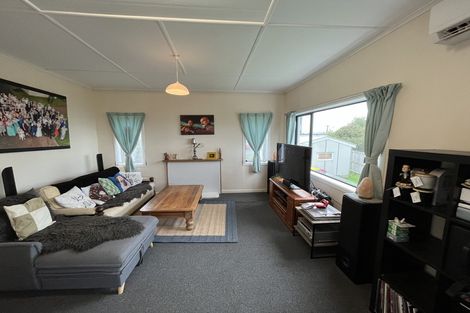 Photo of property in 15 View Road, Shelly Park, Auckland, 2014