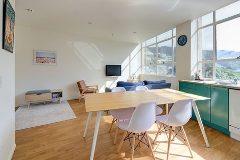 Photo of property in Hume House, 22/152 The Terrace, Wellington Central, Wellington, 6011