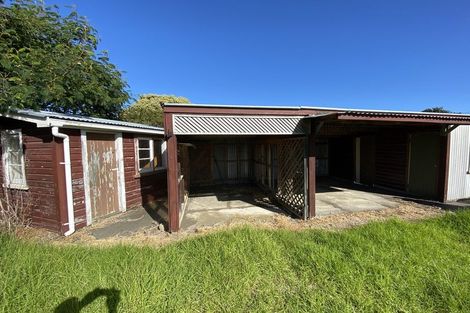 Photo of property in 4 Tongariro Street, Castlecliff, Whanganui, 4501