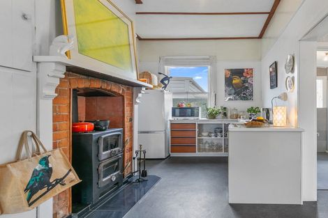 Photo of property in 165 Cambridge Street, Levin, 5510