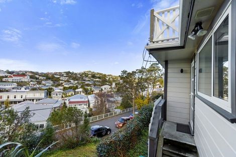 Photo of property in 19 Charlotte Avenue, Brooklyn, Wellington, 6021
