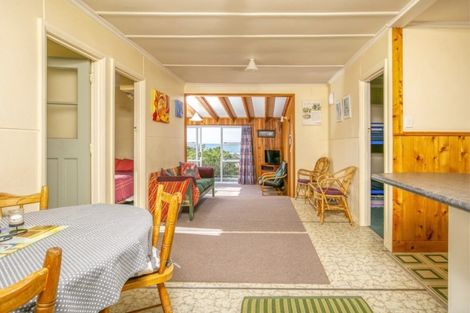 Photo of property in 273 Mataikona Road, Mataikona, Tinui, 5889