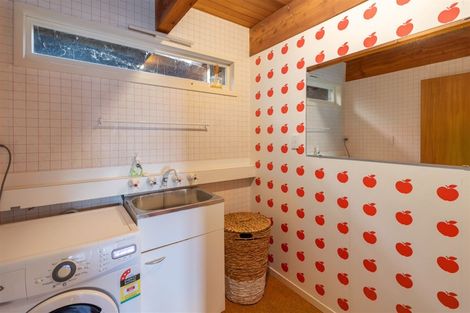 Photo of property in 2 Hobday Lane, Mount Pleasant, Christchurch, 8081