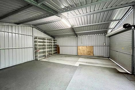 Photo of property in 50 Kervil Avenue, Te Atatu Peninsula, Auckland, 0610