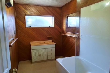 Photo of property in 6 Chokebore Place, Sockburn, Christchurch, 8042