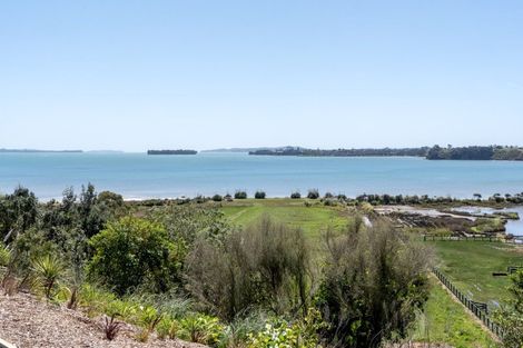 Photo of property in 339 Clifton Road, Whitford, Howick, 2571