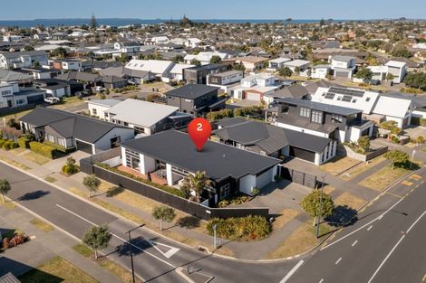 Photo of property in 2 Makura Drive, Papamoa Beach, Papamoa, 3118