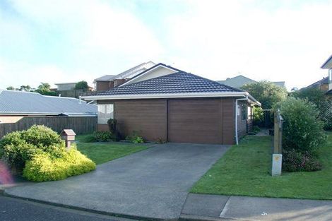 Photo of property in 7 Peter Button Place, Johnsonville, Wellington, 6037