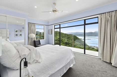 Photo of property in 77 Sidlaw Street, Strathmore Park, Wellington, 6022