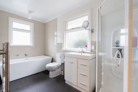 Photo of property in 288 Main Road South, Green Island, Dunedin, 9018