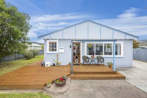 Photo of property in 16 Phar Lap Grove, Trentham, Upper Hutt, 5018