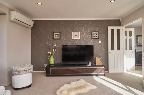 Photo of property in 46 Bella Rosa Drive, Hei Hei, Christchurch, 8042