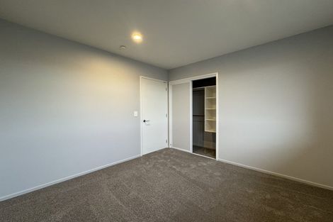 Photo of property in 2/232 Marine Parade, New Brighton, Christchurch, 8061