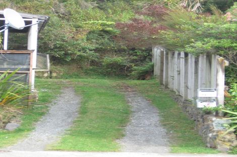 Photo of property in 26 Fenchurch Grove, Stokes Valley, Lower Hutt, 5019