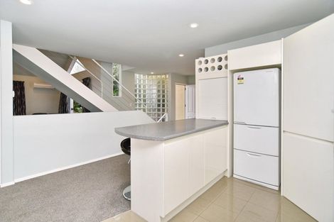 Photo of property in 102 Cannon Hill Crescent, Mount Pleasant, Christchurch, 8081