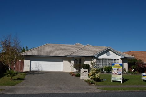 Photo of property in 42 Millhouse Drive, Northpark, Auckland, 2013