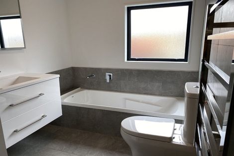 Photo of property in 5/58 Waltham Road, Sydenham, Christchurch, 8023