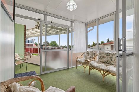 Photo of property in 2 Carlton Street, Te Aroha, 3320