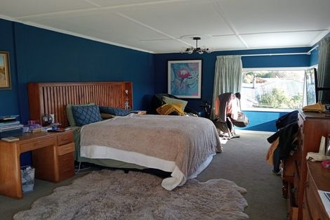 Photo of property in 25 Half Mile Road, Tuatapere, 9620