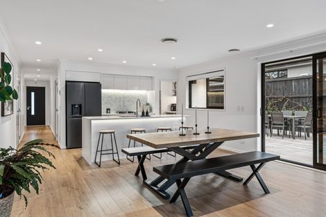 Photo of property in 25 Nobilo Road, Kumeu, 0810