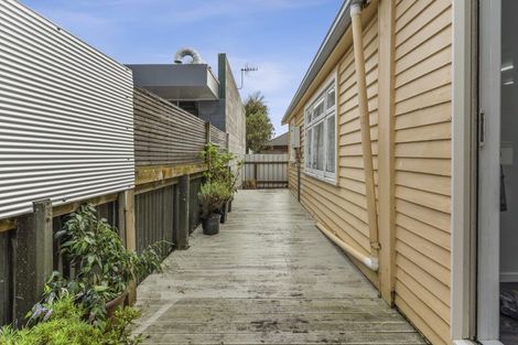 Photo of property in 195 College Street, West End, Palmerston North, 4412