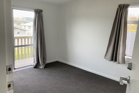 Photo of property in 8 Yemen Place, Ascot Park, Porirua, 5024