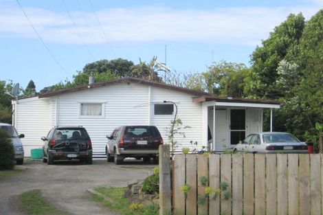 Photo of property in 36 Athenree Road, Athenree, Katikati, 3177