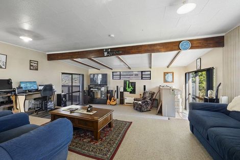 Photo of property in 30 Rahiri Street, Waitara, 4320