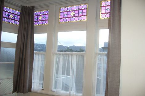 Photo of property in 4 Hawker Street, Mount Victoria, Wellington, 6011