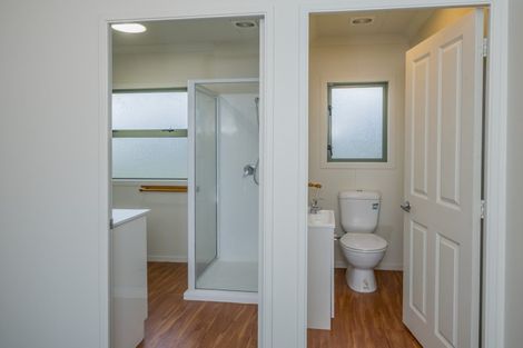 Photo of property in 141a Bartholomew Road, Levin, 5510