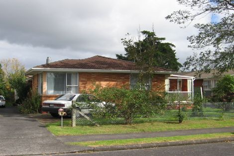Photo of property in 1/15 Poinsettia Place, Henderson, Auckland, 0610
