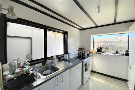 Photo of property in 4/7 Koromiko Street, New Lynn, Auckland, 0600