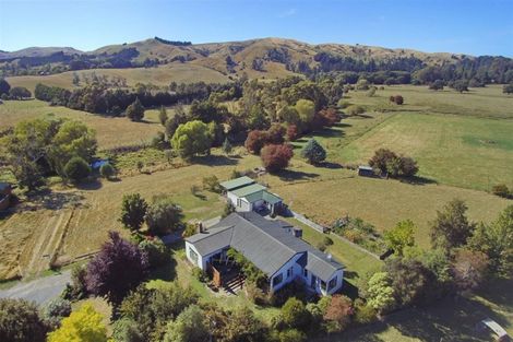 Photo of property in 2 Reeves Street, Cheviot, 7310