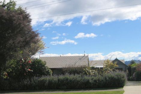 Photo of property in 3 Chesham Avenue, Waipahihi, Taupo, 3330