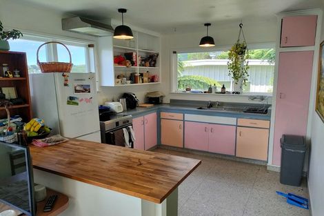 Photo of property in 21 Highbury Crescent, Highbury, Wellington, 6012