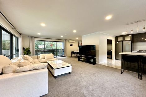 Photo of property in 21a Fairmount Road, Titirangi, Auckland, 0604