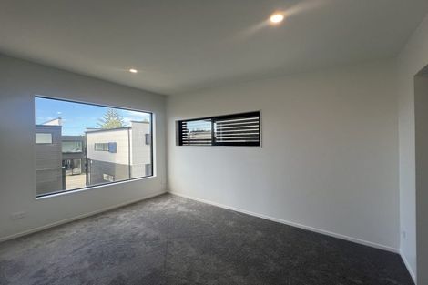 Photo of property in 14 Andrew Road, Howick, Auckland, 2010