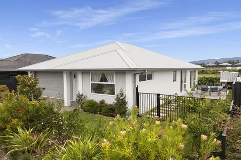 Photo of property in 2c Kauri Lane, Omokoroa, 3114