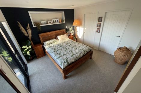 Photo of property in 2 Tiria Drive, Papamoa Beach, Papamoa, 3118
