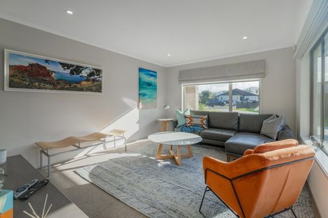 Photo of property in 7 Acacia Court, Whitianga, 3510