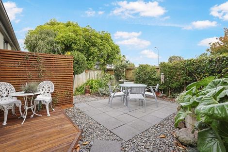 Photo of property in 1 Fencourt Place, Rototuna North, Hamilton, 3210