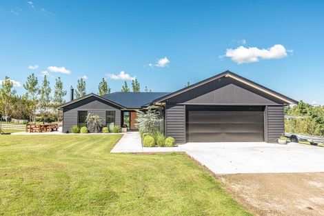 Photo of property in 600a No 2 Line, Okoia, Wanganui, 4572