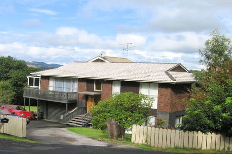 Photo of property in 39 Pohutukawa Avenue, Shelly Park, Auckland, 2014