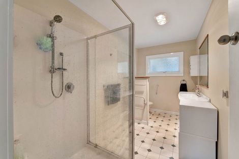 Photo of property in 275 Henwood Road, Paraite, New Plymouth, 4372