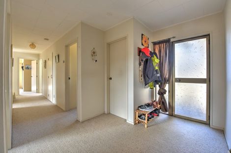 Photo of property in 5 Robertson Street, Gore, 9710