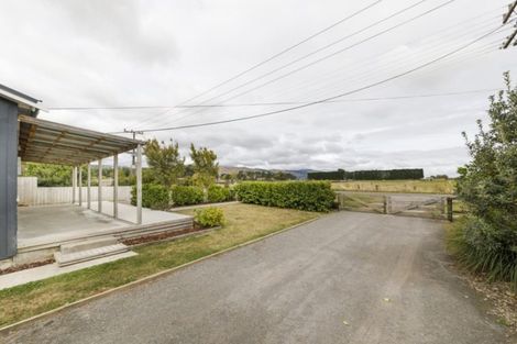 Photo of property in 37 Hewitts Road, Linton, Palmerston North, 4472