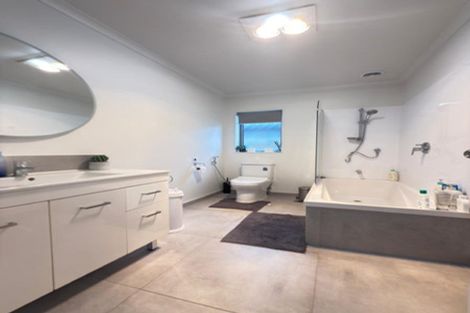 Photo of property in 20 Kutukutu Street, Takanini, 2112