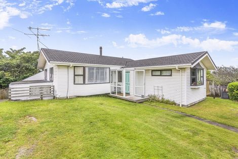 Photo of property in 6 Arnold Grove, Paraparaumu Beach, Paraparaumu, 5032