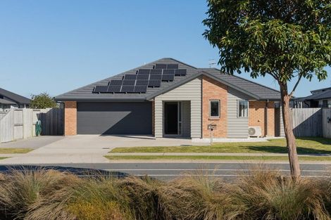 Photo of property in 196 The Boulevard, Papamoa Beach, Papamoa, 3118